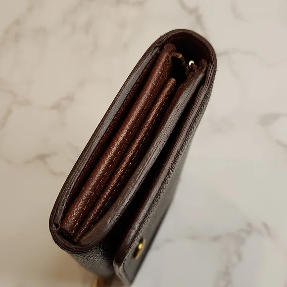 Louis Vuitton Porte Monnaie Tresor Monogram Wallet - Picture 9 of 13